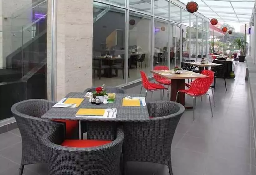 Fotos del hotel Verona Palace Hotel Bandung:  7