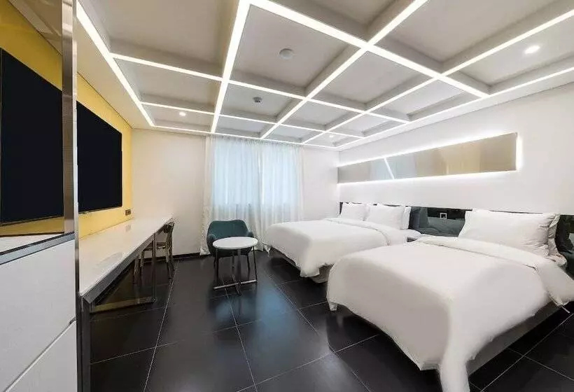 Fotos del hotel Amourex:  9