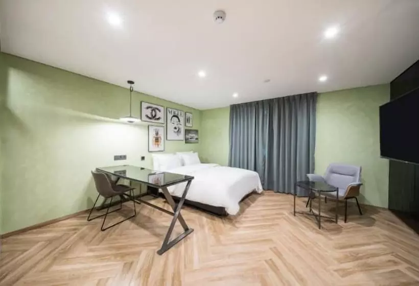 Fotos del hotel Amourex:  21