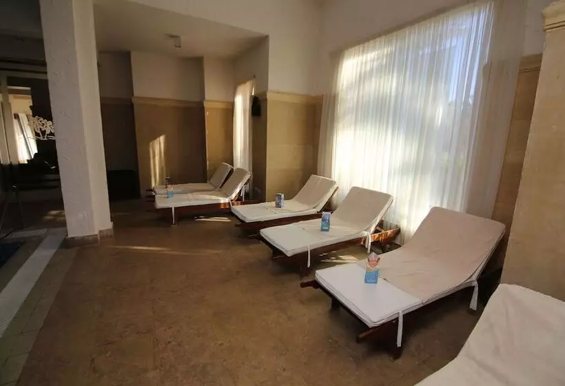 Fotos del hotel Tamra Beach Resort:  14