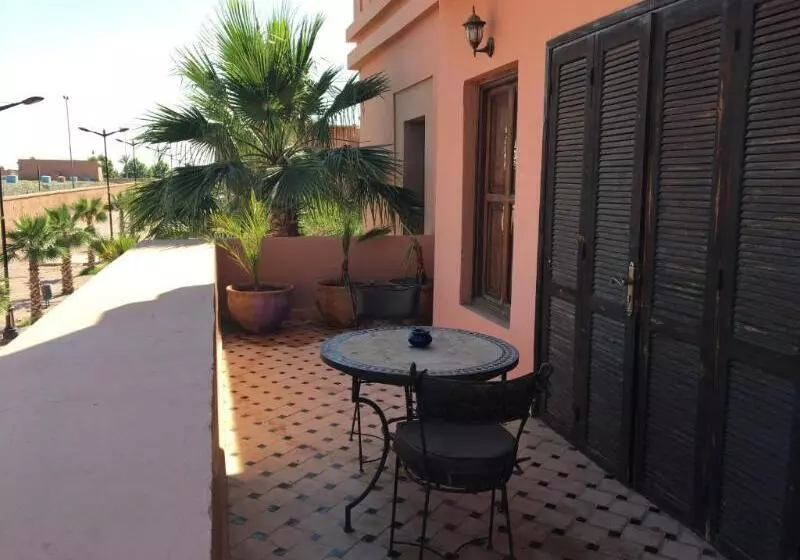 Fotos del hotel Albakech House:  6