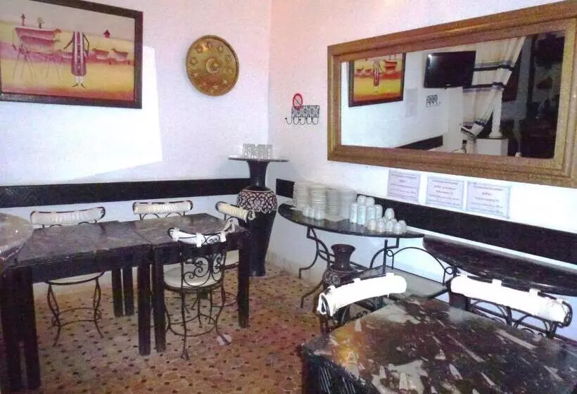 Fotos del hotel Ryad Laârouss:  11