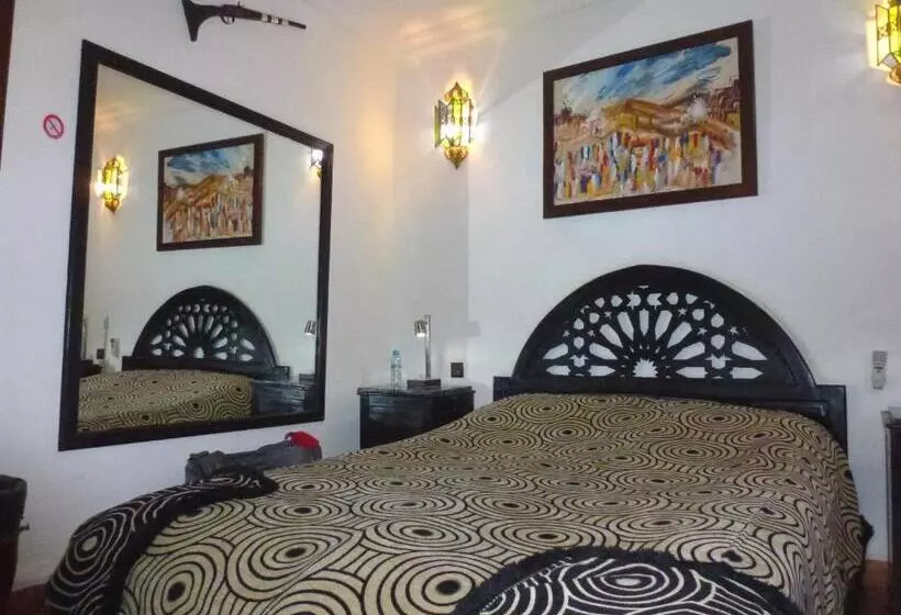 Fotos del hotel Ryad Laârouss:  8