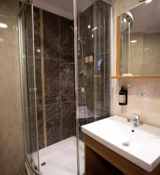 Fotos del hotel Tashkonak Studio Suites:  4