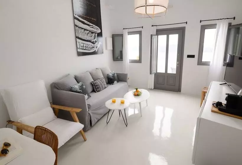 Fotos del hotel Ikies Santorini:  6