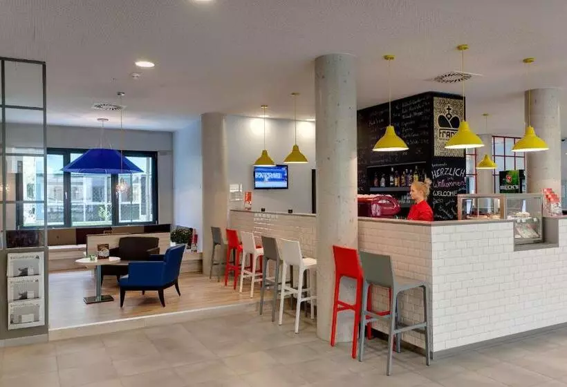 Fotos del hotel Meininger Hotel Wien Downtown Franz:  3