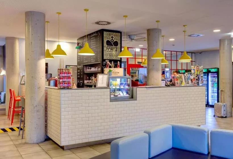 Fotos del hotel Meininger Hotel Wien Downtown Franz:  12