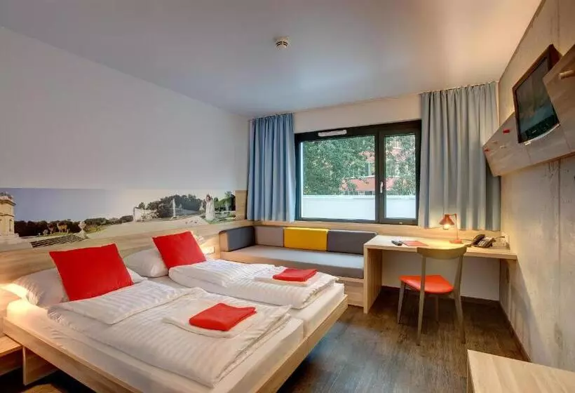 Fotos del hotel Meininger Hotel Wien Downtown Franz:  2