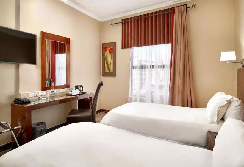 Fotos del hotel @hatfield:  12