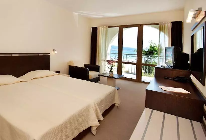 Viand Hotel – Premium All Inclusive