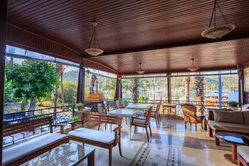 Fotos del hotel Villa Daffodil:  15