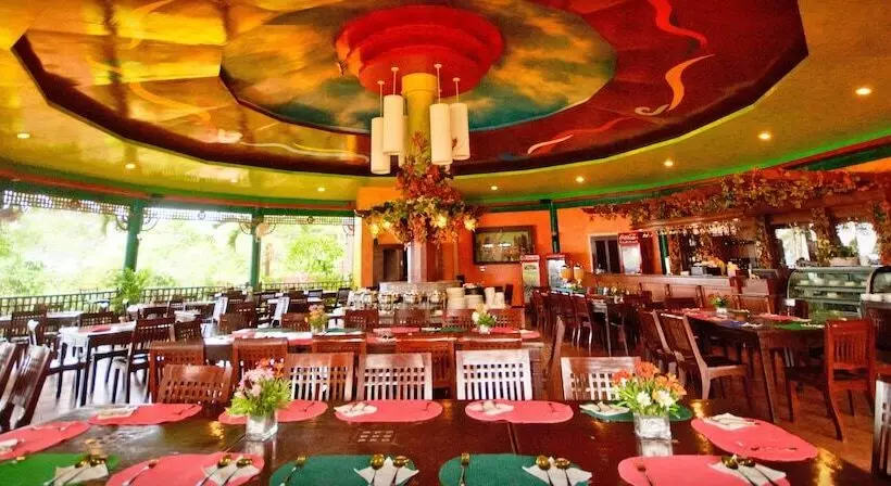 Fotos del hotel Flushing Meadows Resort And Playground:  5