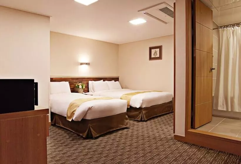 Skypark Myeongdong 1