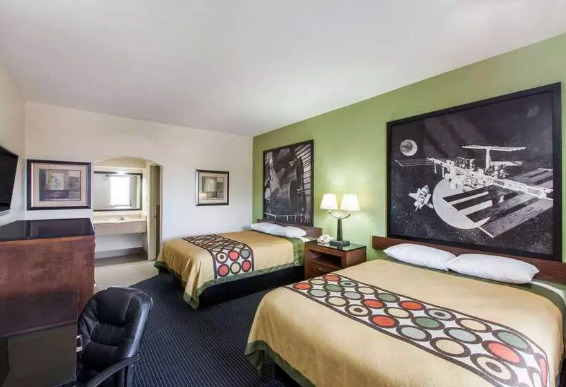 Fotos del hotel Super 8 By Wyndham Houston Hobby Airport South:  23