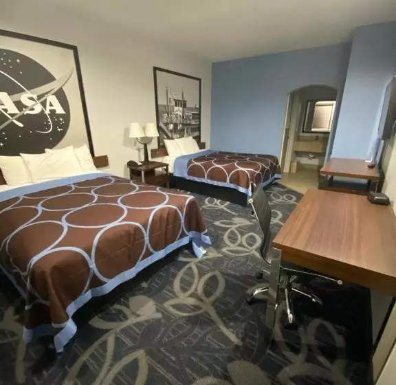 Fotos del hotel Super 8 By Wyndham Houston Hobby Airport South:  6