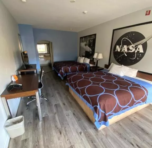 Fotos del hotel Super 8 By Wyndham Houston Hobby Airport South:  24