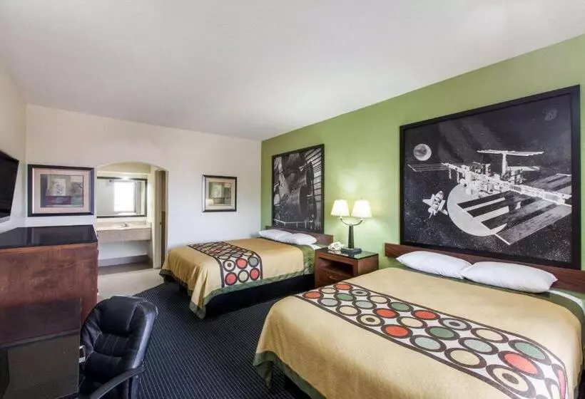 Fotos del hotel Super 8 By Wyndham Houston Hobby Airport South:  10