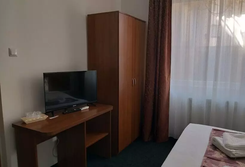 Fotos del hotel Tranzzit:  2