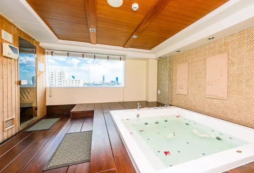 Fotos del hotel Lohas Residences Sukhumvit:  10