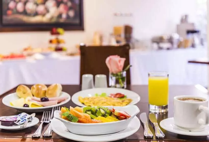 Fotos del hotel San Pablo:  11