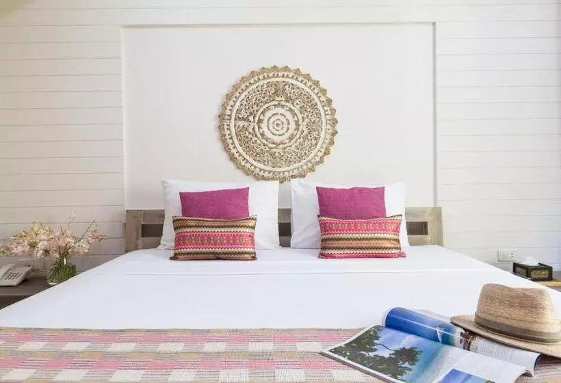 Fotos del hotel Ark Bar Beach Resort:  20