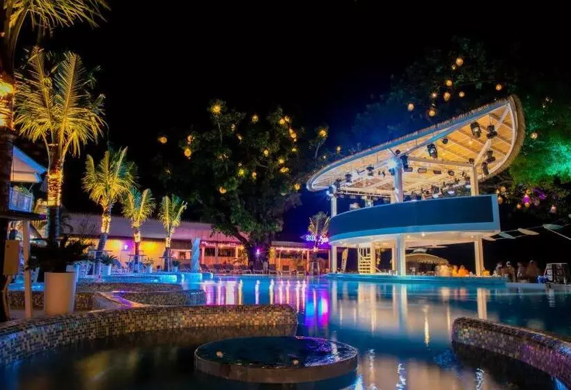 Fotos del hotel Ark Bar Beach Resort:  12