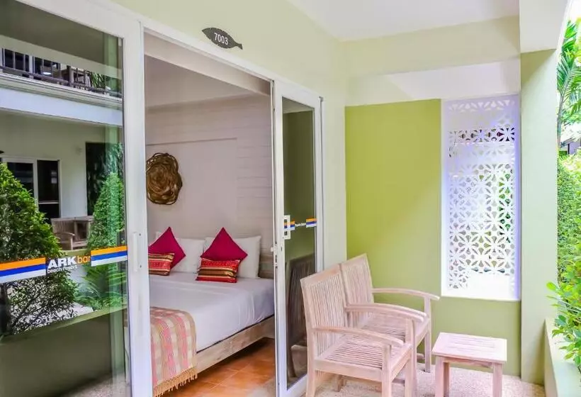 Fotos del hotel Ark Bar Beach Resort:  25