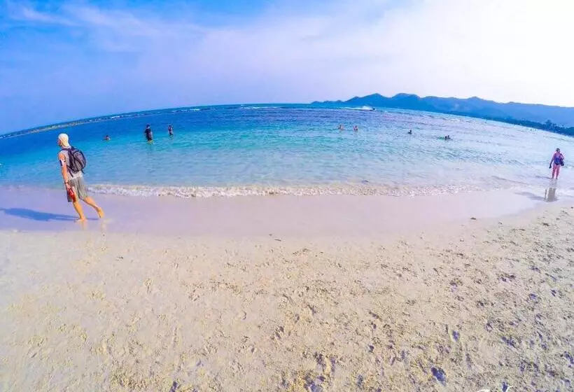 Fotos del hotel Ark Bar Beach Resort:  5