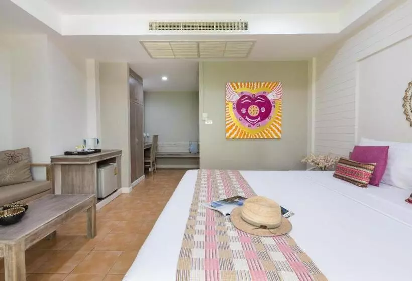 Fotos del hotel Ark Bar Beach Resort:  14