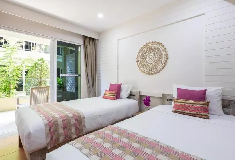 Fotos del hotel Ark Bar Beach Resort:  21