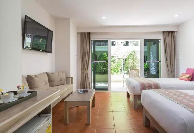 Fotos del hotel Ark Bar Beach Resort:  23