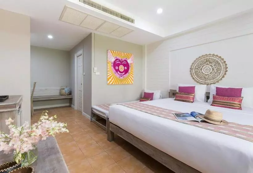 Fotos del hotel Ark Bar Beach Resort:  17