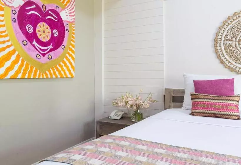 Fotos del hotel Ark Bar Beach Resort:  6