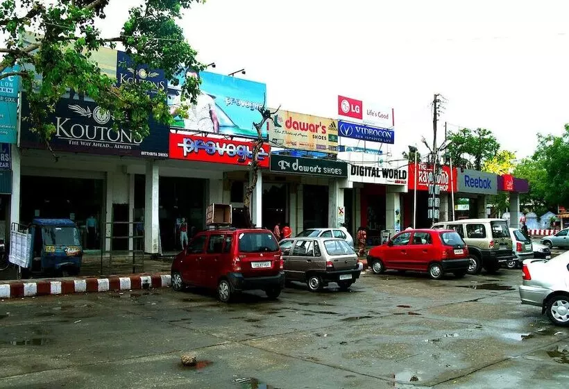 Fotos del hotel Bhoomi Residency:  14