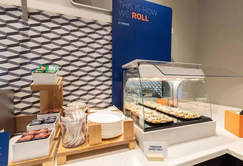 Fotos del hotel Holiday Inn Express & Suites  Miami, An Ihg:  23