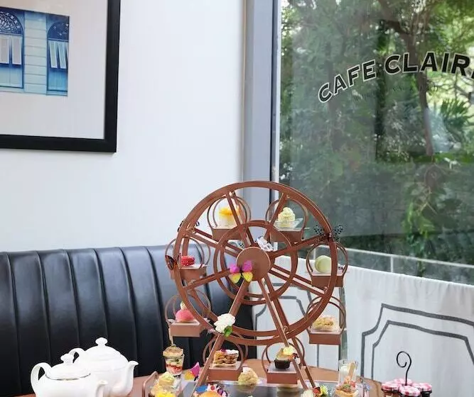 Fotos del hotel Oriental Residence Bangkok  Sha Certified:  21