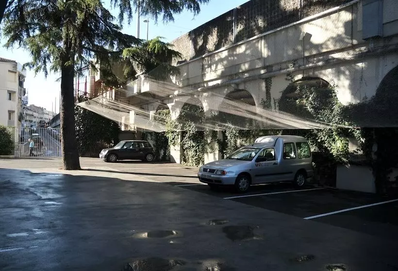 Fotos del hotel Privilège Hôtel & Apparts Eurociel Centre Comédie:  23