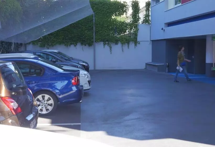 Fotos del hotel Privilège Hôtel & Apparts Eurociel Centre Comédie:  19