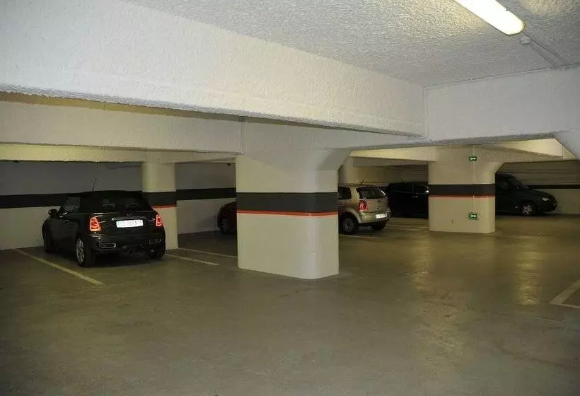 Fotos del hotel Privilège Hôtel & Apparts Eurociel Centre Comédie:  8