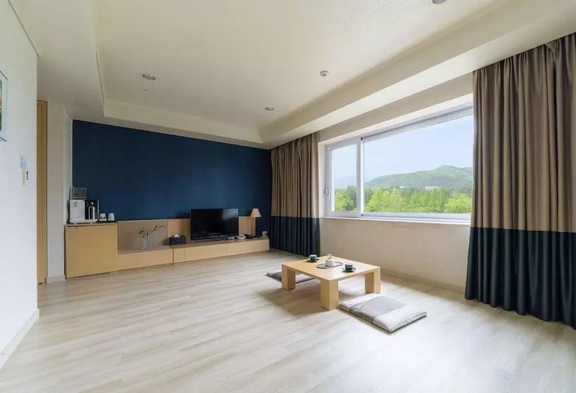 Fotos del hotel The Suites  Gyeongju:  23