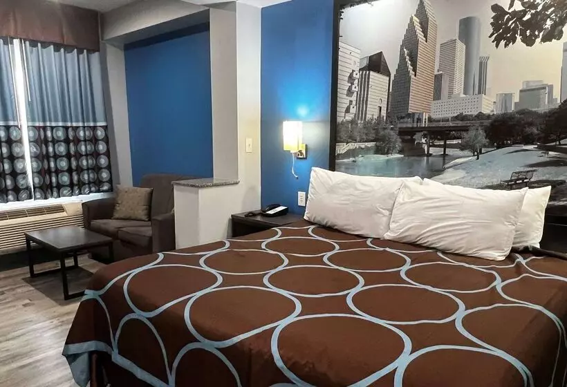 Fotos del hotel Super 8 By Wyndham Houston North I-45:  19