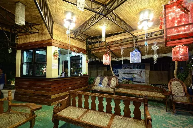 Fotos del hotel Dumaluan Beach Resort:  2