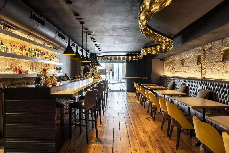 Fotos del hotel 9hotel Mercy:  10