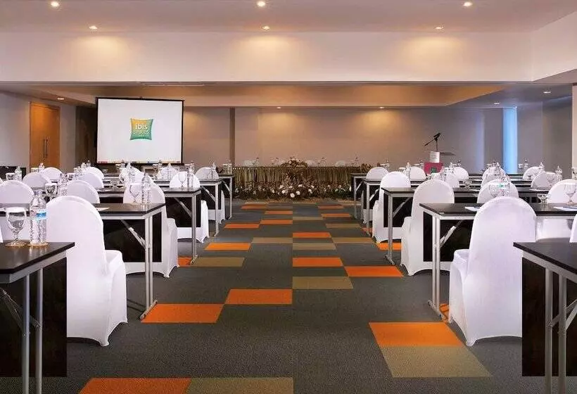 Fotos del hotel Ibis Styles Bali Benoa:  24