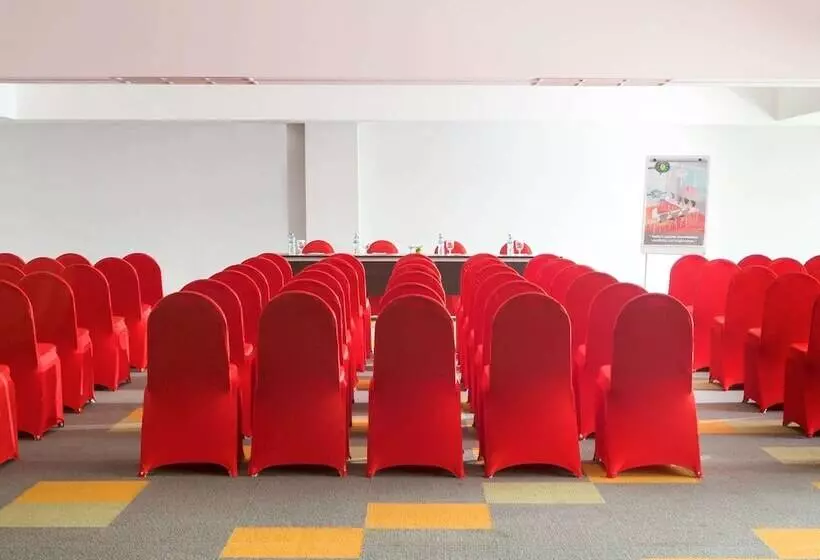 Fotos del hotel Ibis Styles Bali Benoa:  18