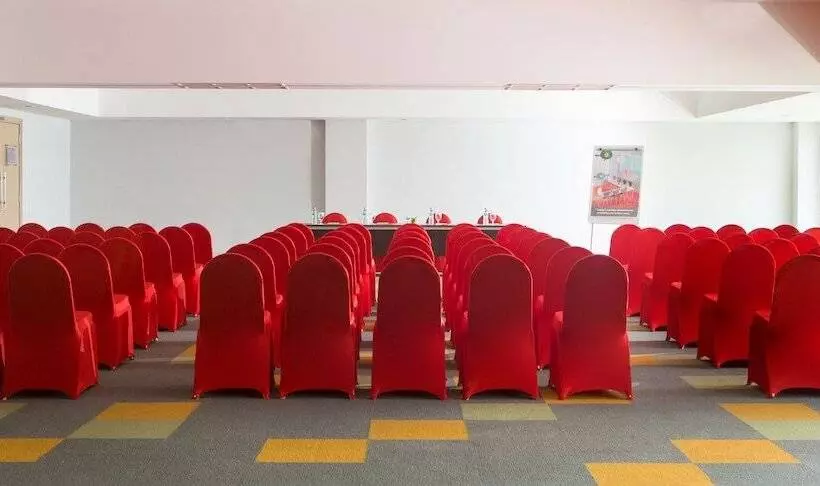 Fotos del hotel Ibis Styles Bali Benoa:  25