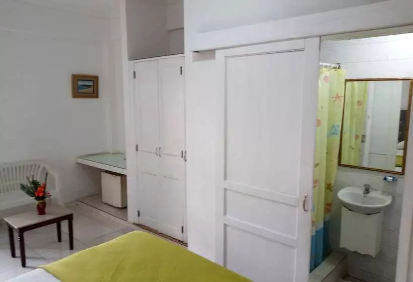 Fotos del hotel Royal Palace:  13