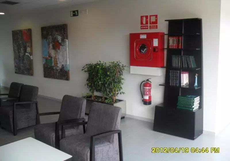 Fotos del hotel Villa De Los Arcos:  9