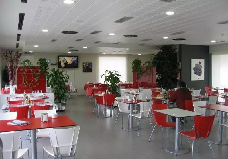 Fotos del hotel Villa De Los Arcos:  14