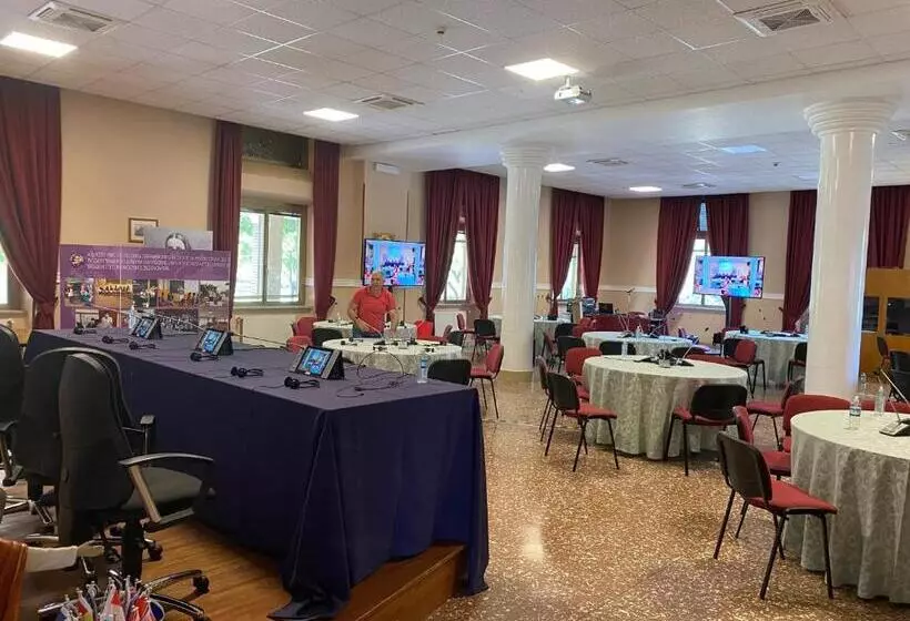 Fotos del hotel Casa La Salle - Casa Religiosa:  25